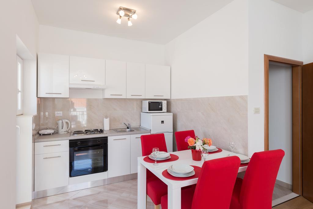 Apartments Lea ツァヴタット エクステリア 写真